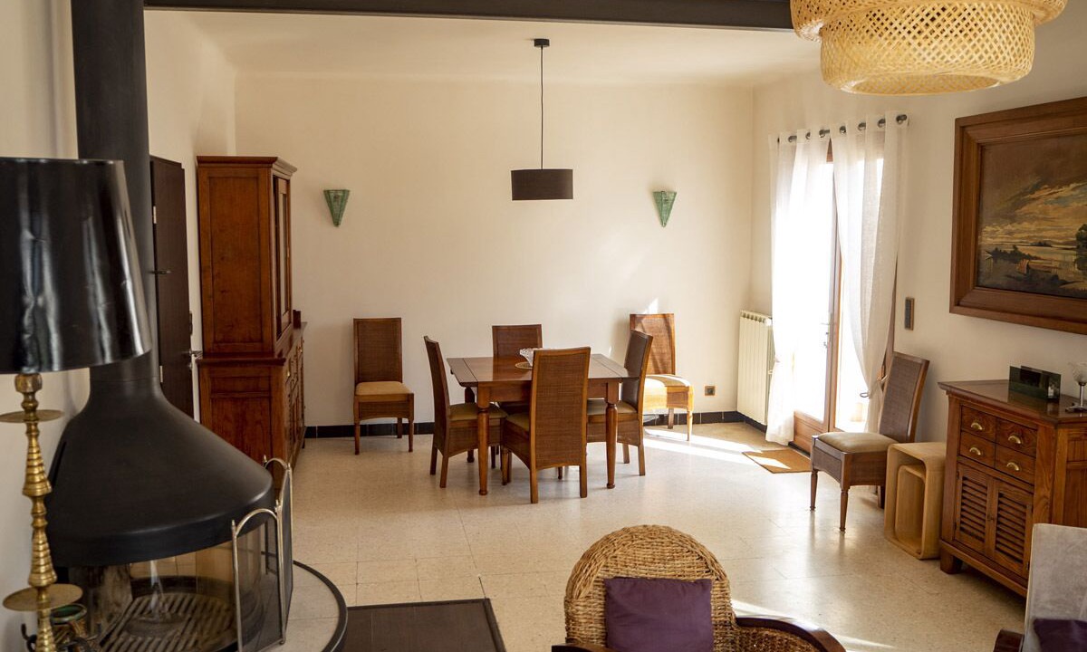 Photo of Livingroom in Saint-Etienne-les-Orgues