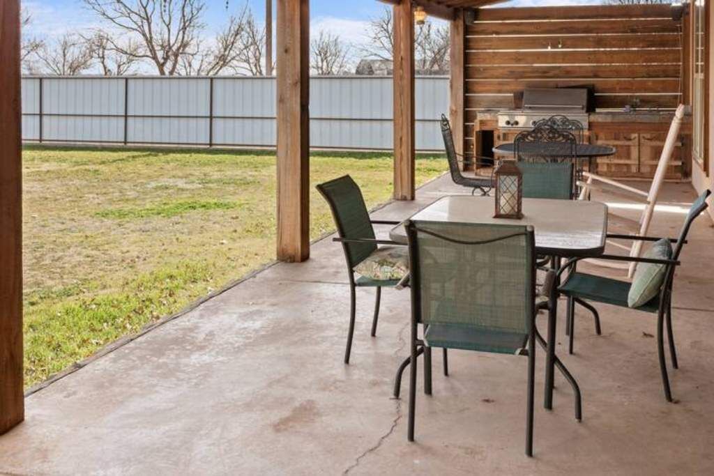 Photo of Outdoor in Shallowater