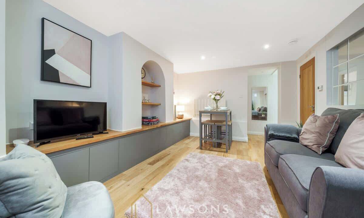 Photo of Bedroom in Windsor City Centre