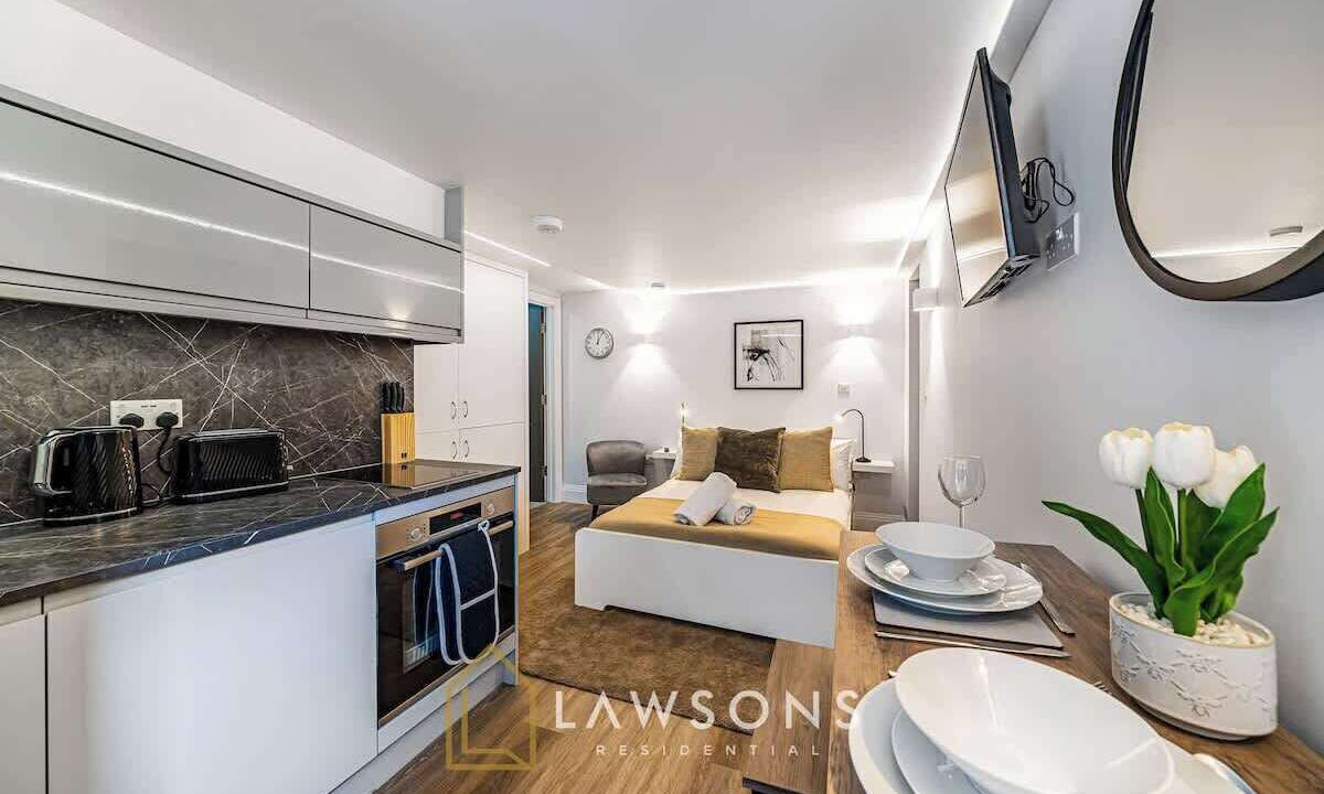 Photo of Bedroom in Windsor City Centre