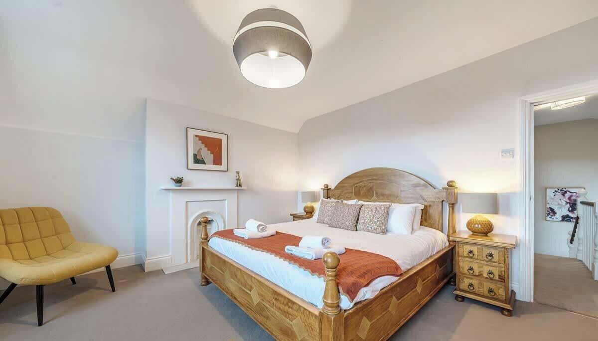 Photo of Bedroom in Windsor City Centre