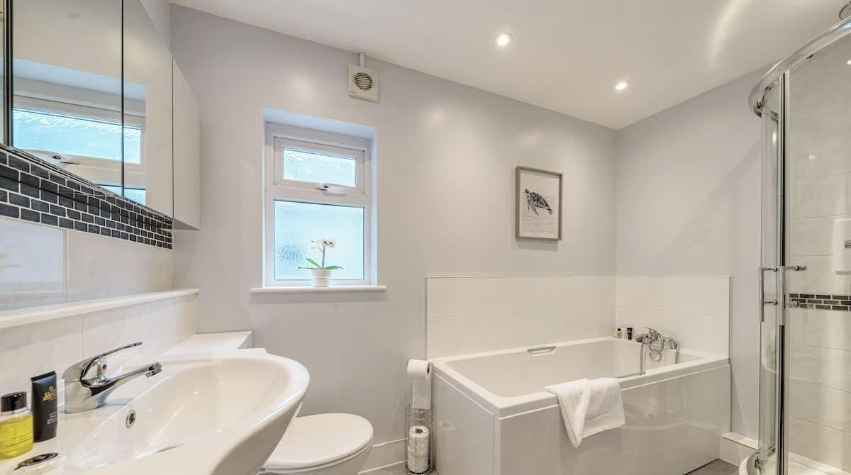 Photo of Bathroom in Windsor City Centre