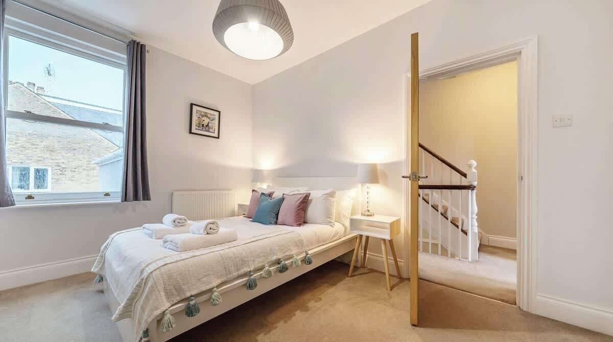 Photo of Bedroom in Windsor City Centre