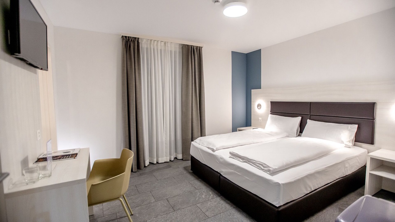 Photo of Bedroom in Muralto