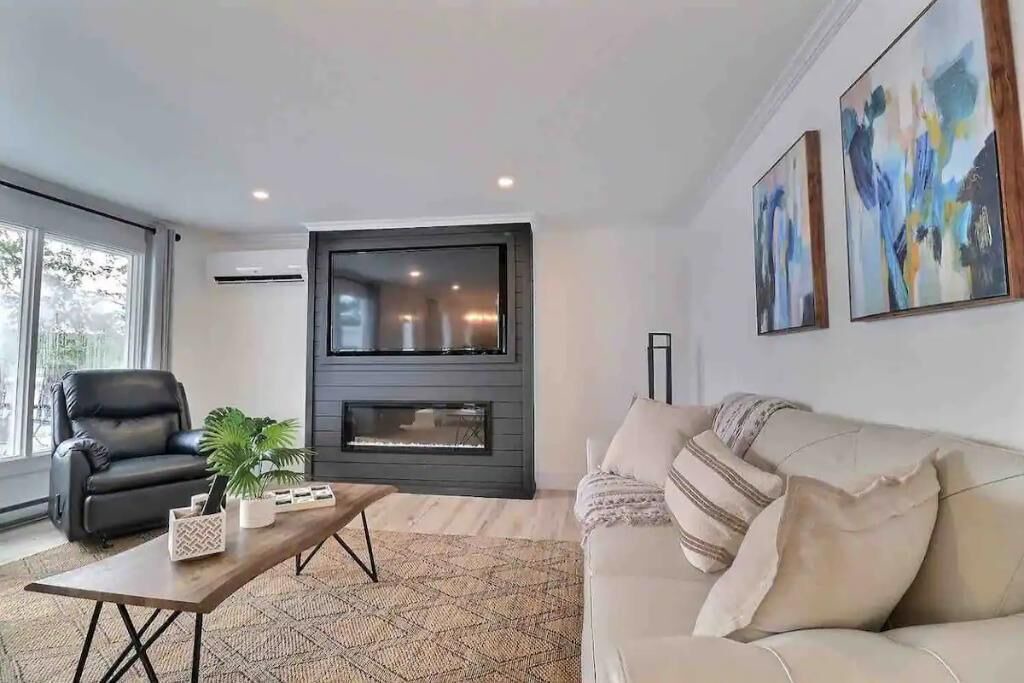 Photo of Livingroom in Jemseg