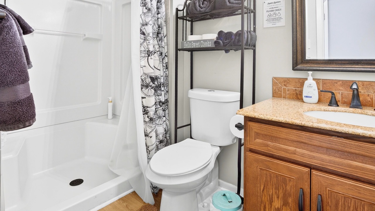 Photo of Bathroom in Burnet