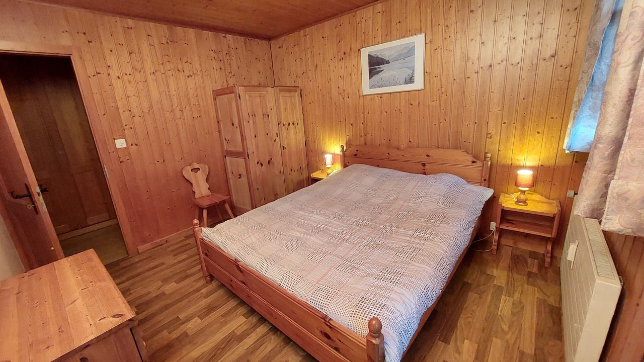 Photo of Bedroom in Champoussin