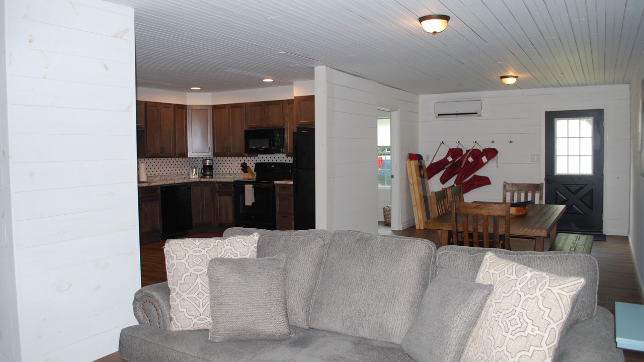 Photo of Livingroom in Chazy