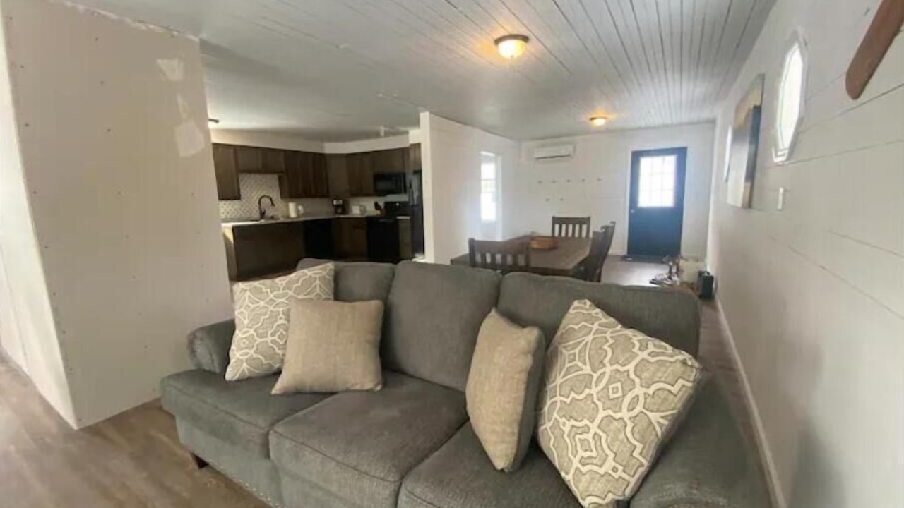 Photo of Livingroom in Chazy