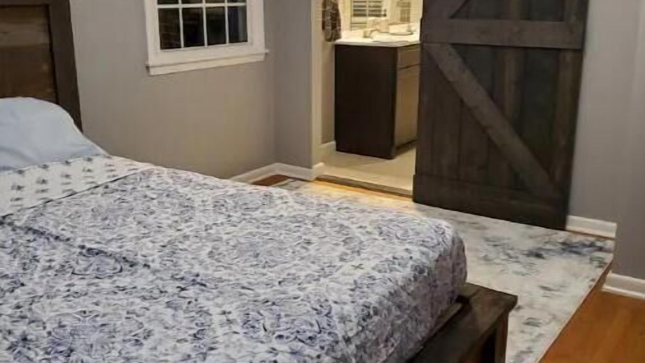 Photo of Bedroom in Chazy