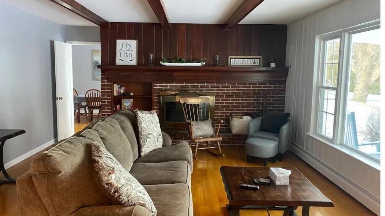 Photo of Livingroom in Chazy