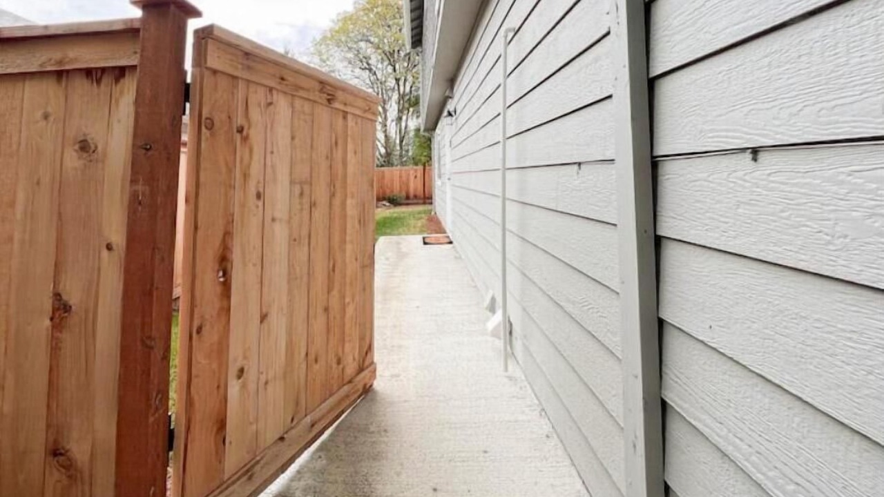 Photo of Outdoor in Haller Lake