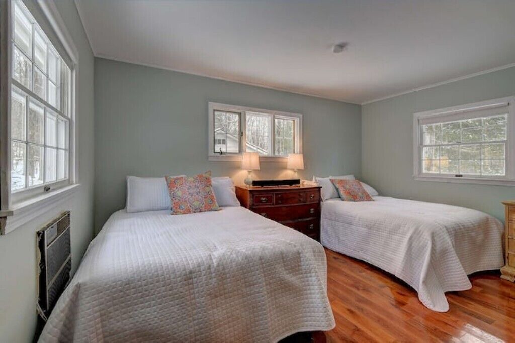 Photo of Bedroom in Becket