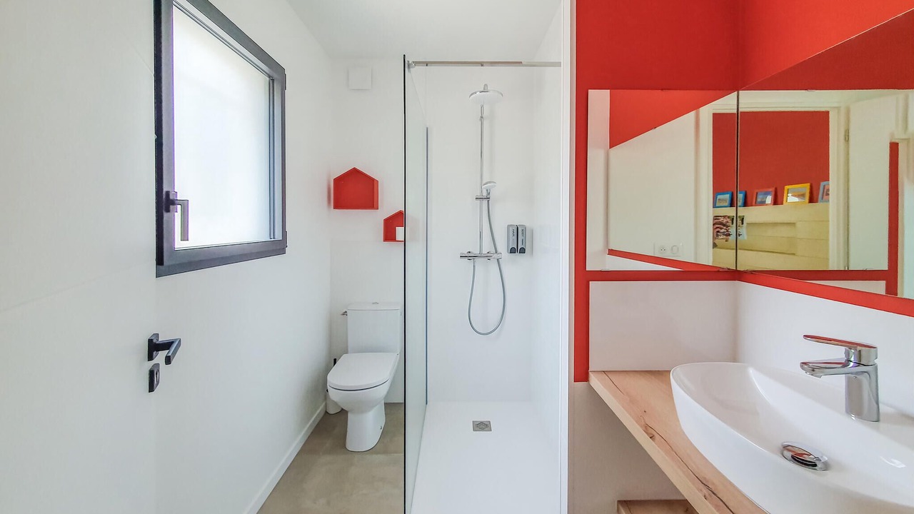 Photo of Bathroom in Mercuer