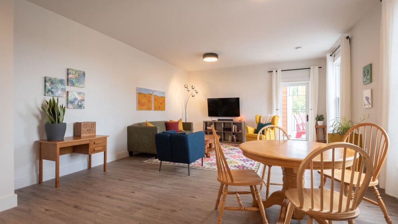 Photo of Livingroom in Wolfville