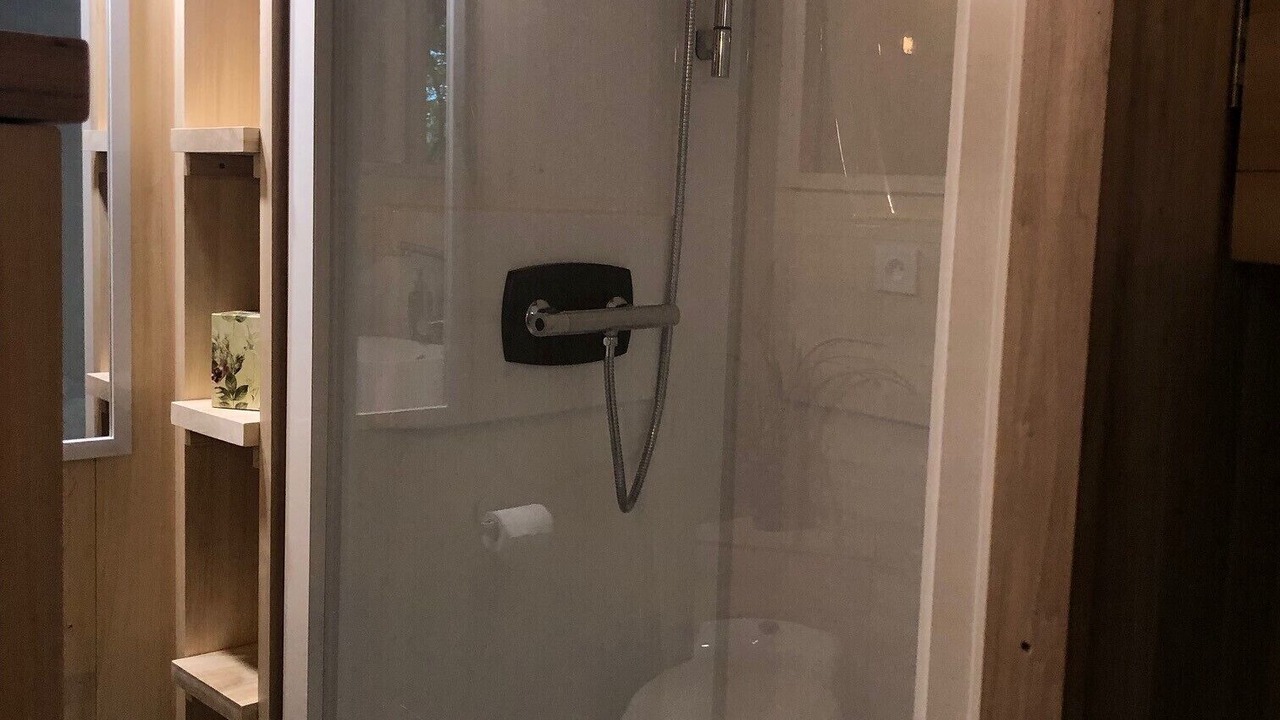Photo of Bathroom in Livernon