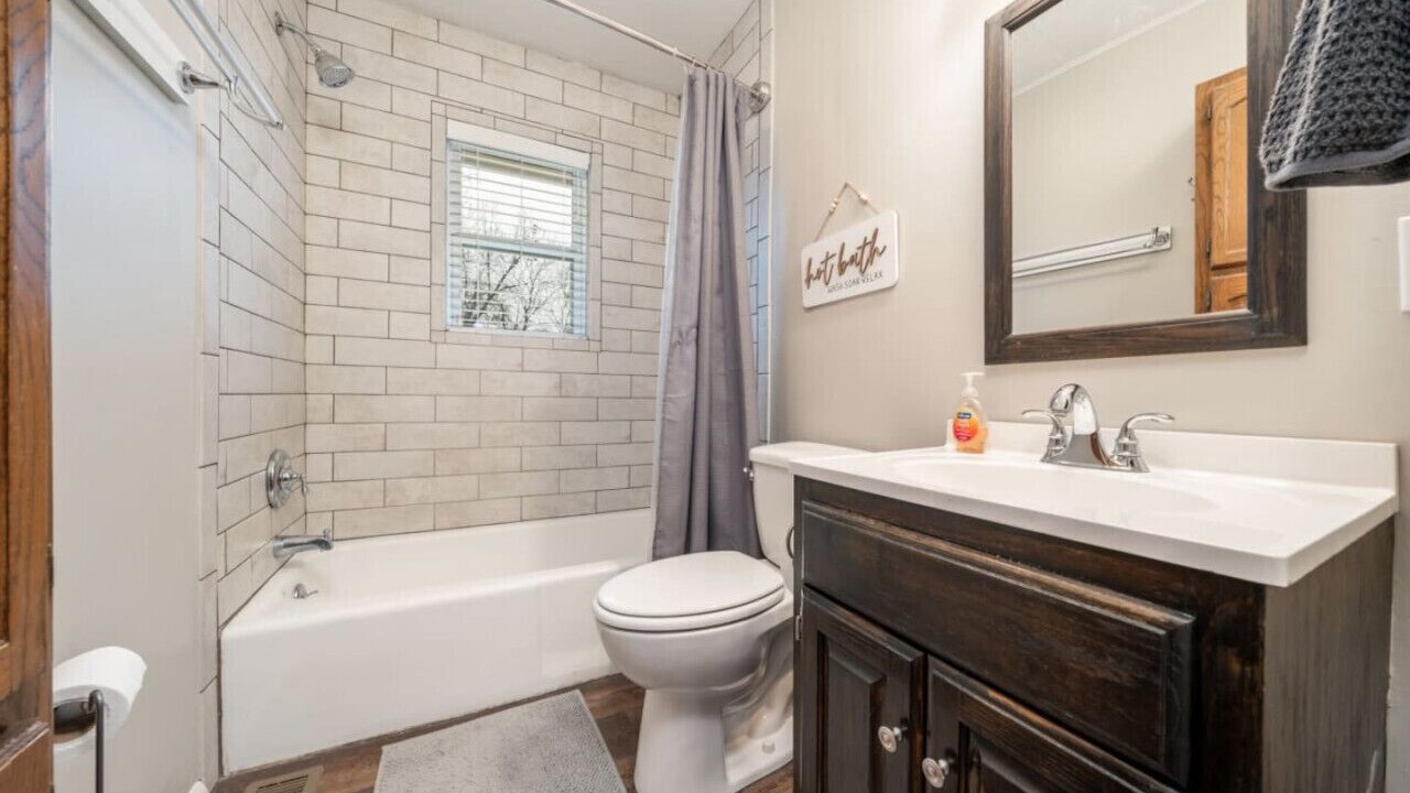Photo of Bathroom in Dardanelle