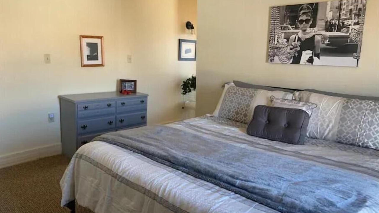 Photo of Bedroom in Topeka