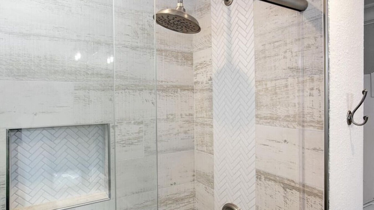 Photo of Bathroom in South Central Houston
