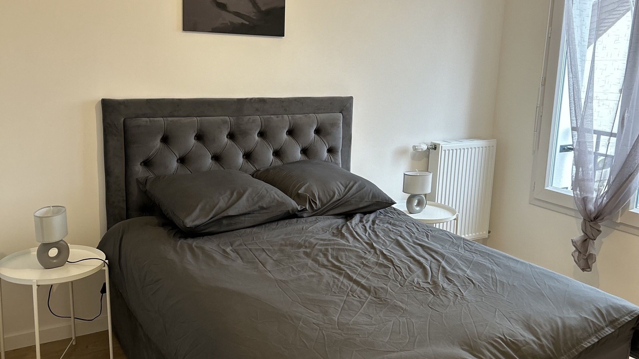Photo of Bedroom in Le Blanc-Mesnil