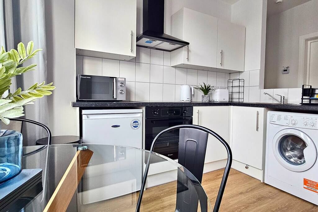 Photo of Kitchen in Cathays