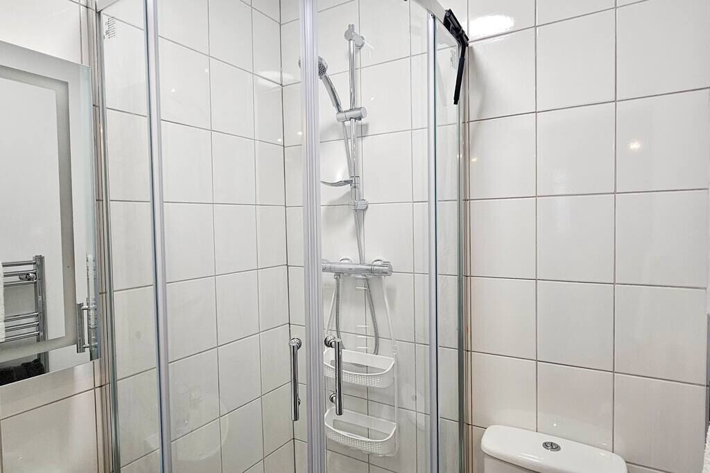 Photo of Bathroom in Cathays