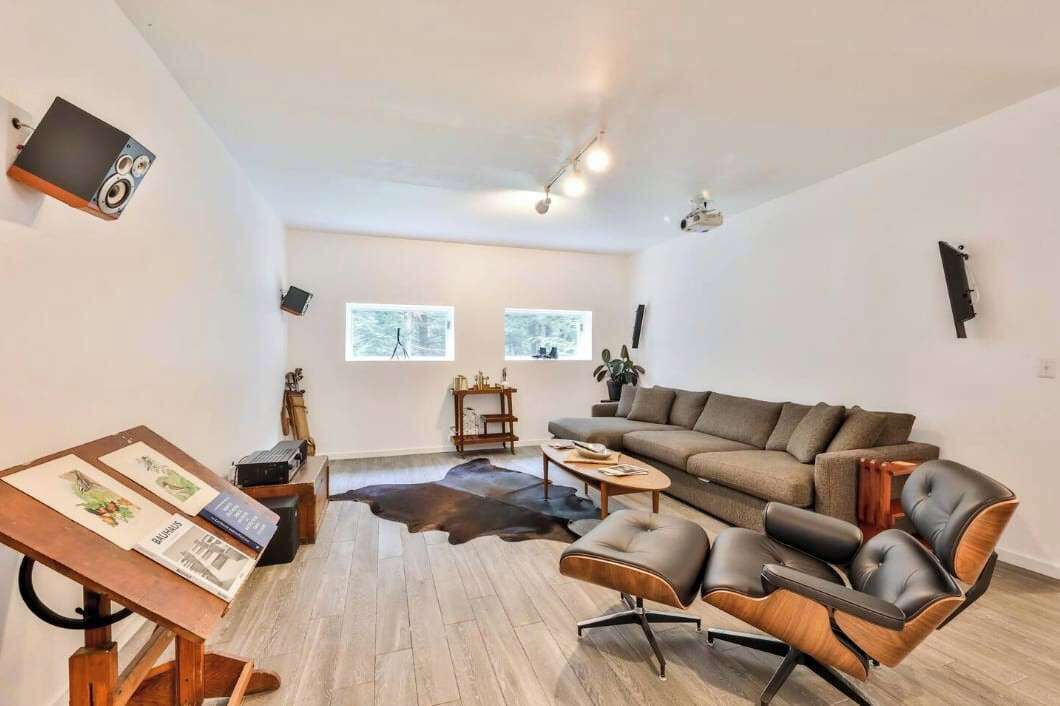 Photo of Others in Elka Park