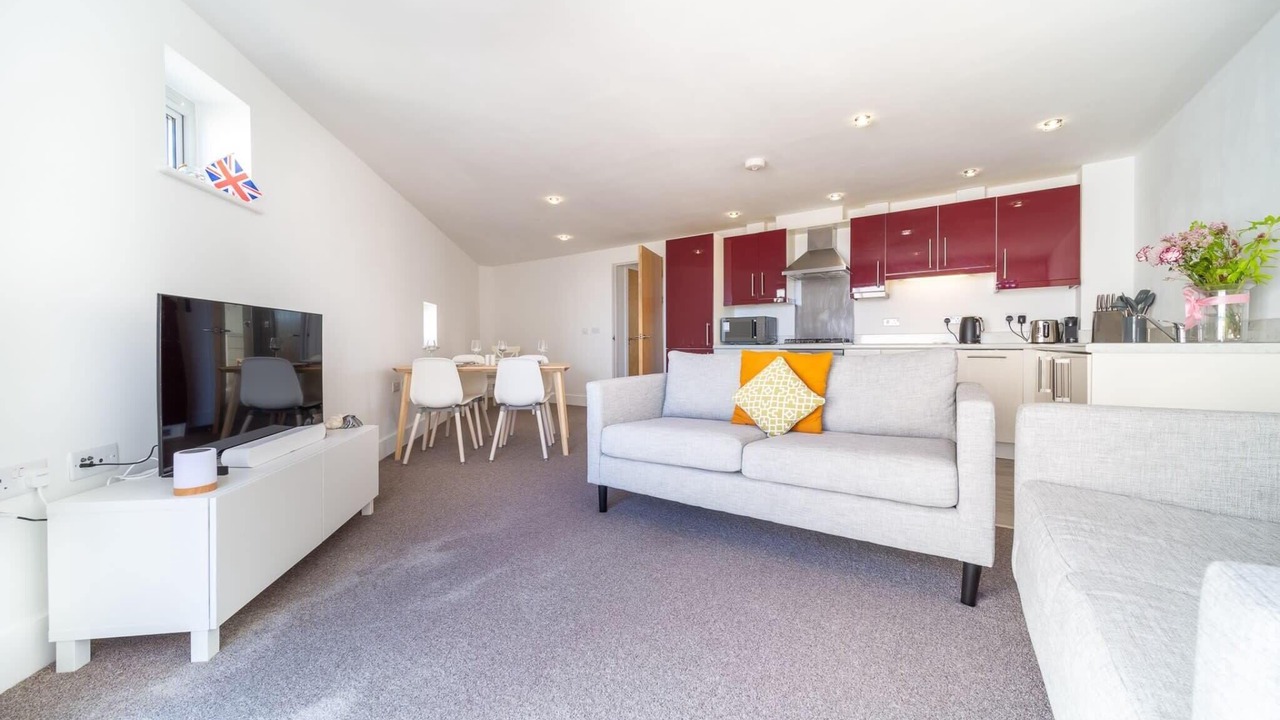 Photo of Livingroom in Lusty Glaze