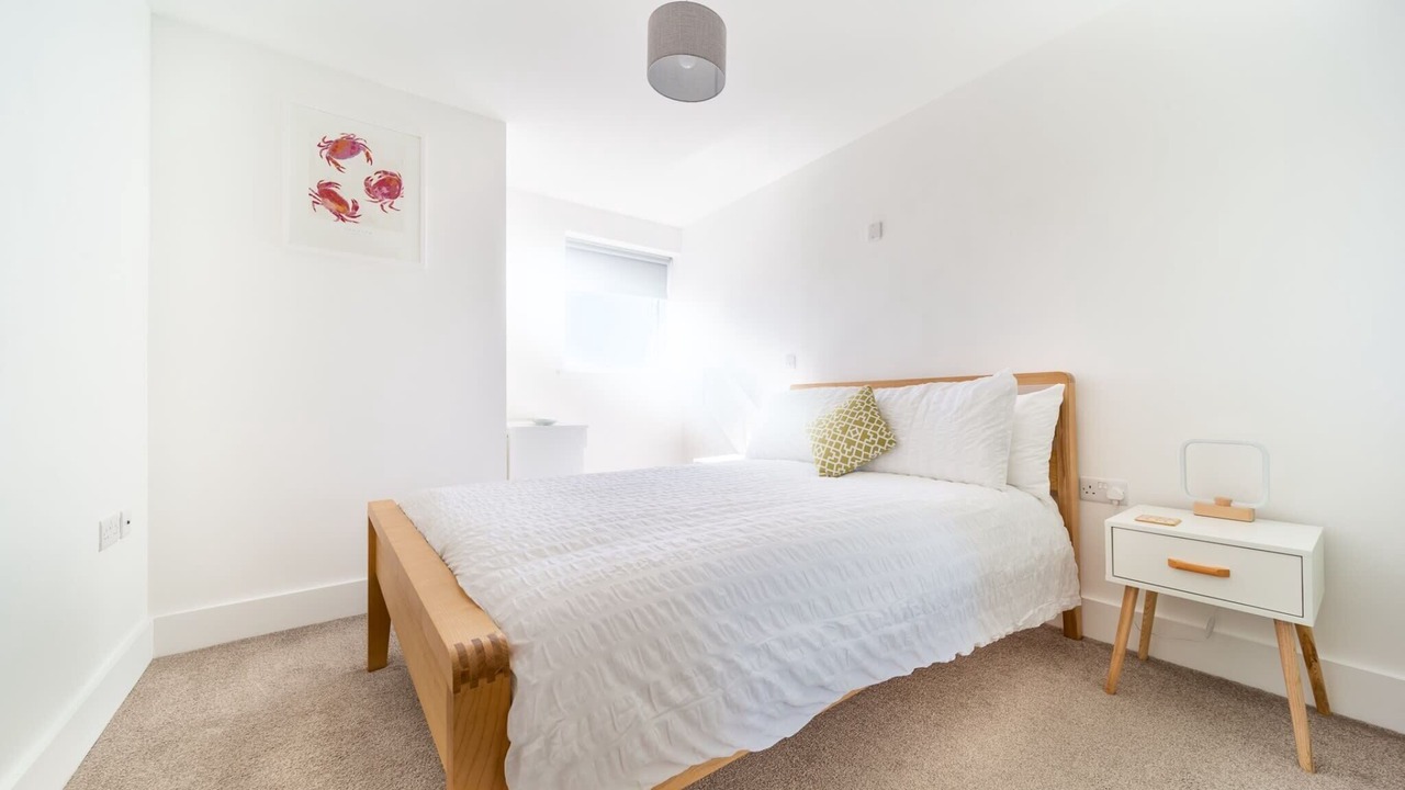 Photo of Bedroom in Lusty Glaze