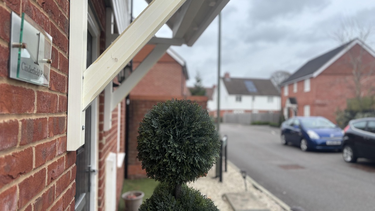 Photo of Others in Horley