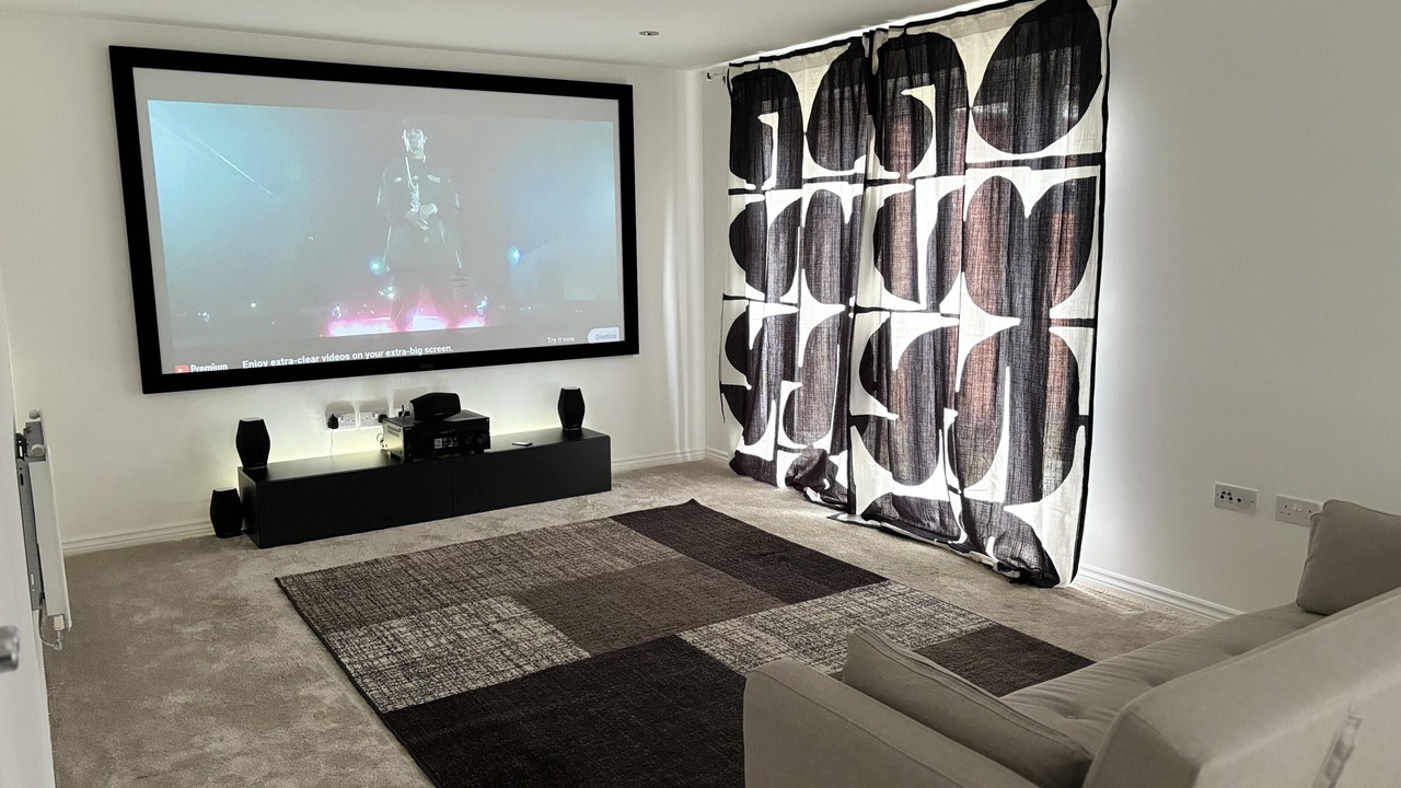 Photo of Others in Horley