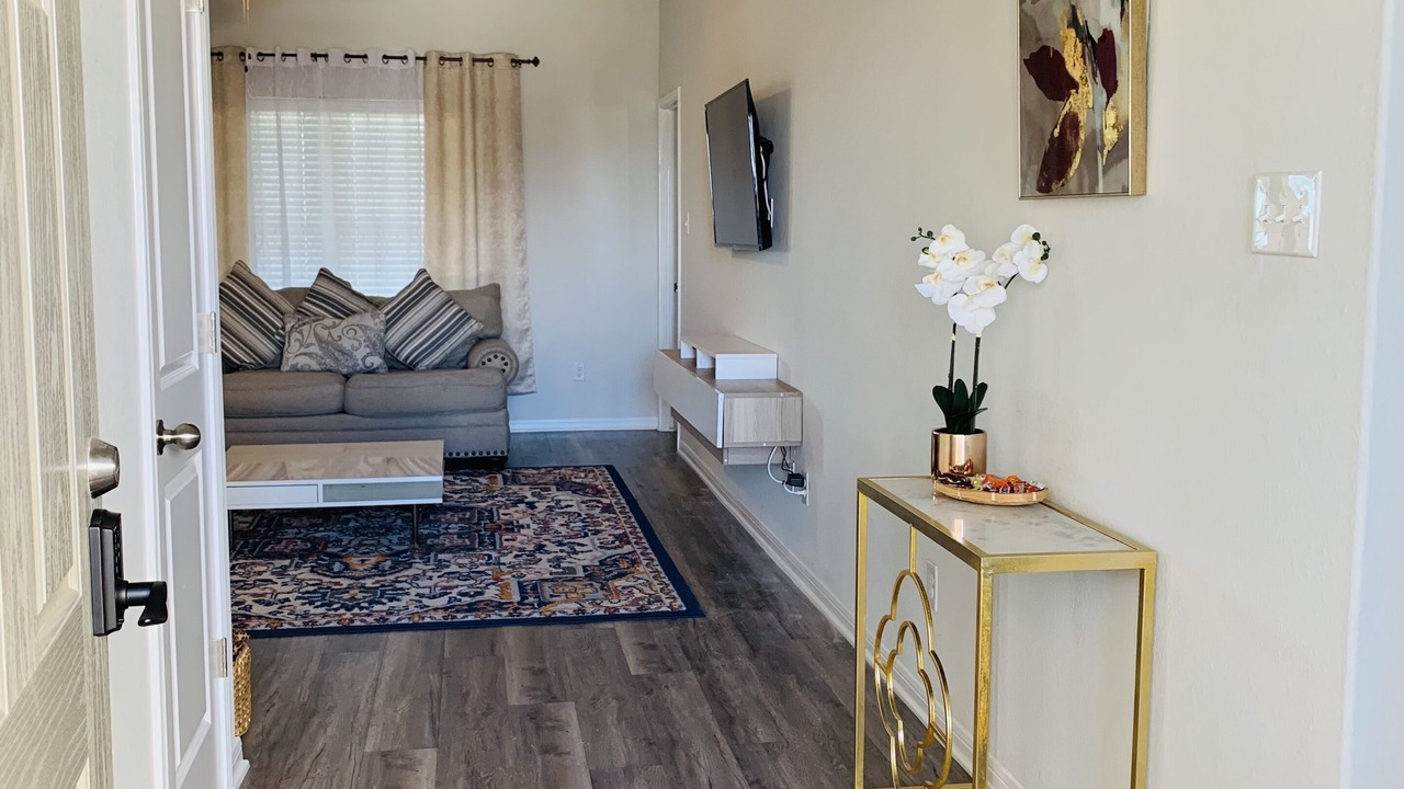 Photo of Livingroom in Temple