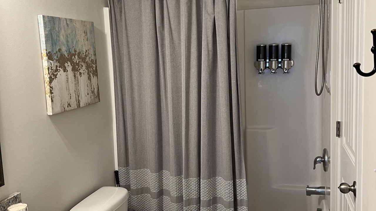 Photo of Bathroom in Pendleton