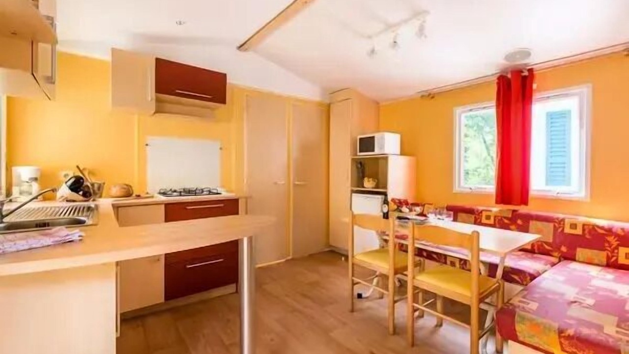 Photo of Kitchen in Trogues
