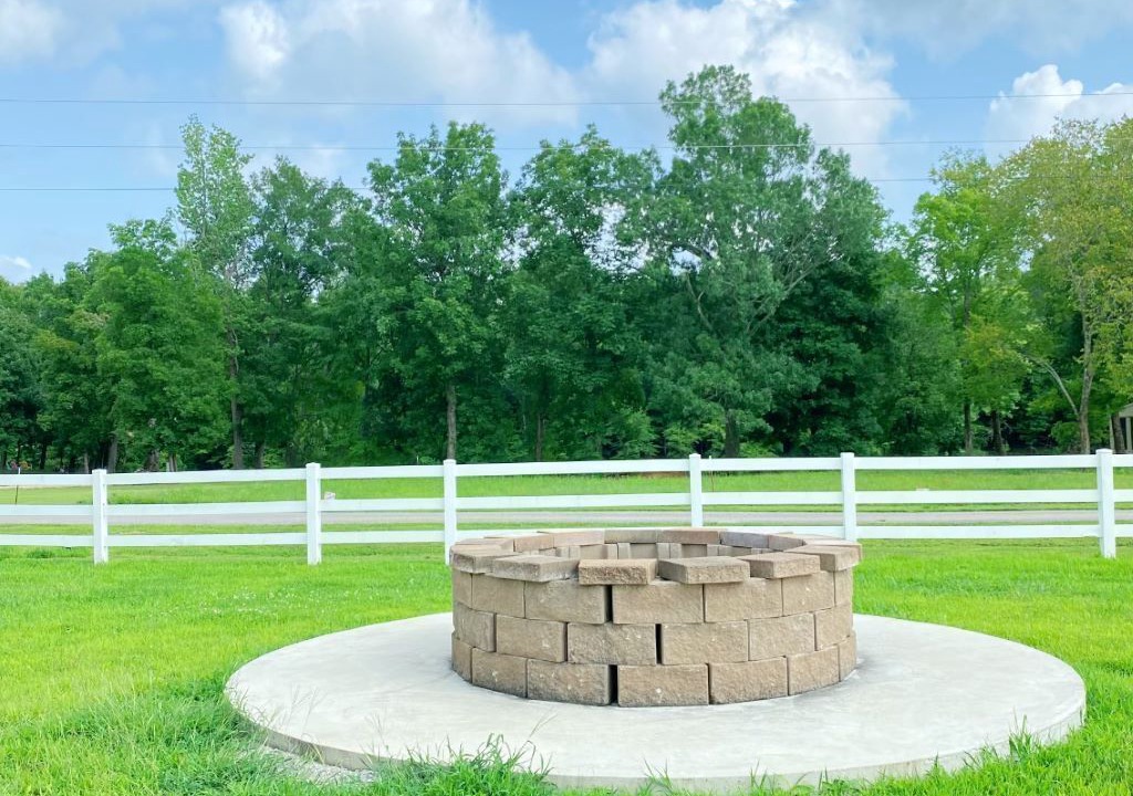 Photo of Outdoor in Flatwoods