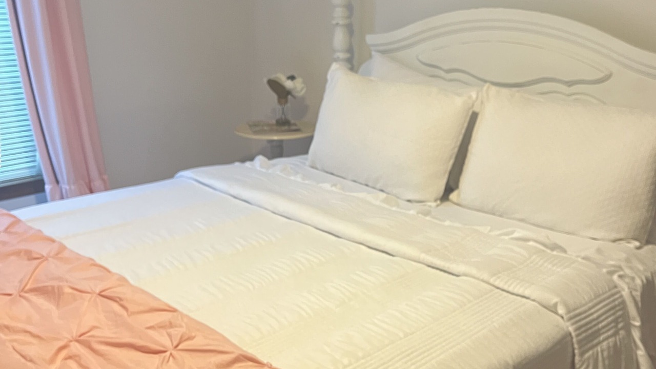 Photo of Bedroom in Bath
