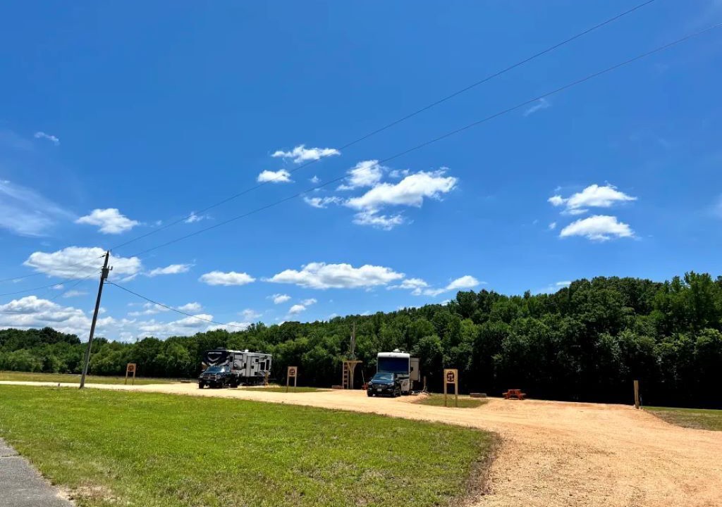 Photo of Others in Flatwoods