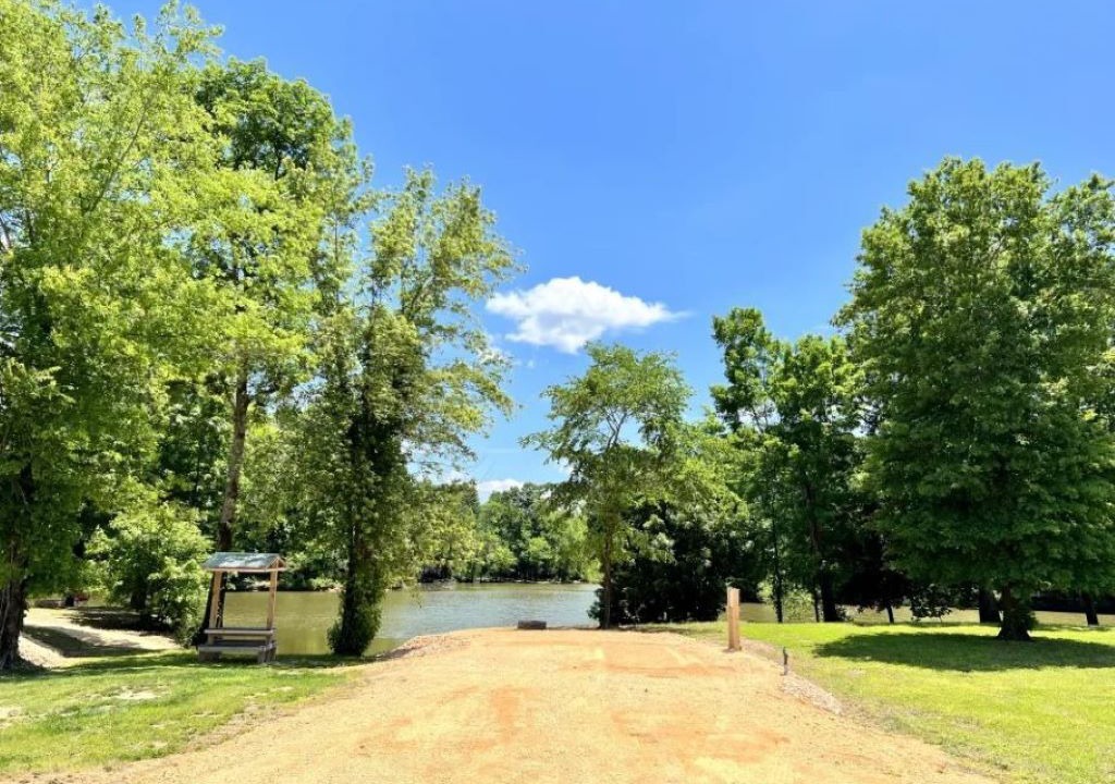 Photo of Outdoor in Flatwoods