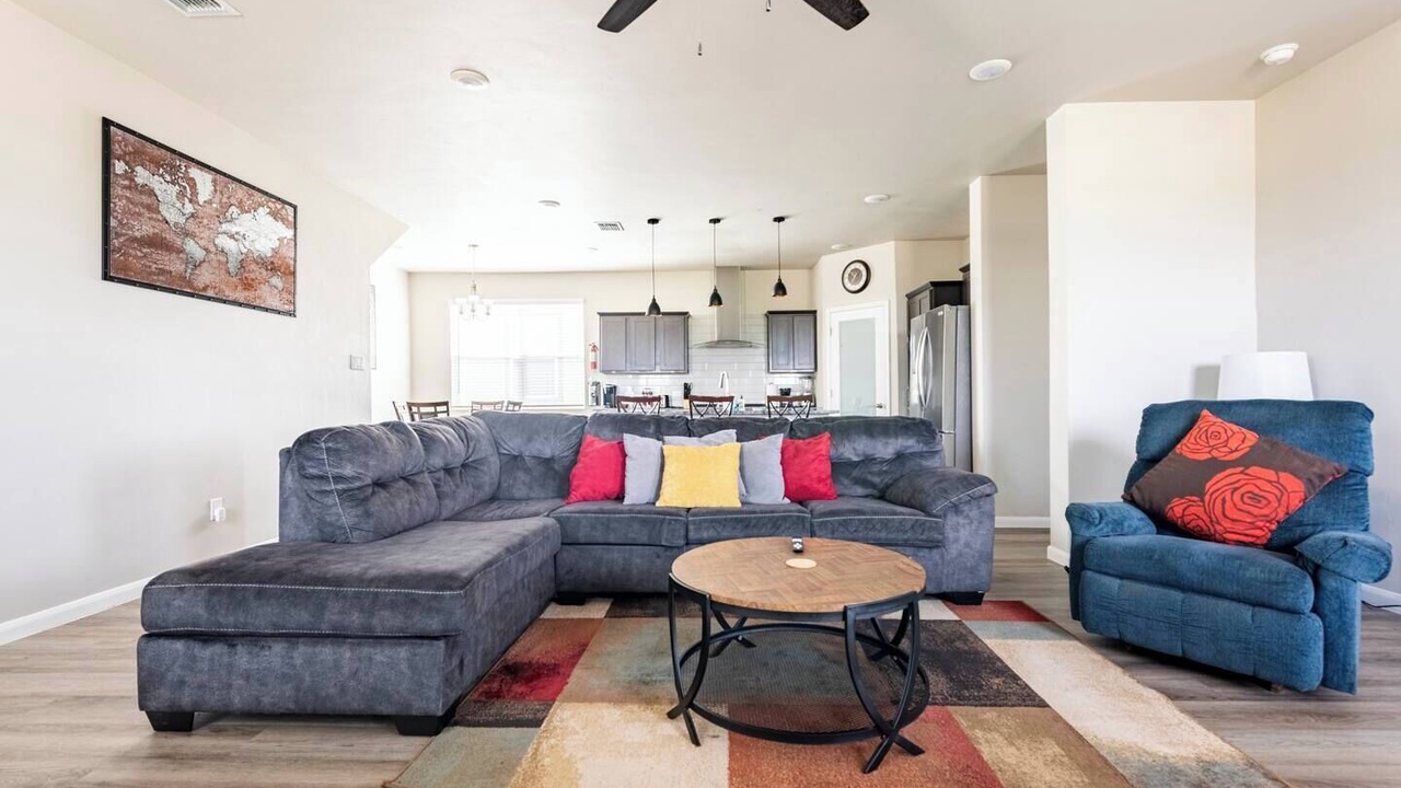 Photo of Livingroom in Converse