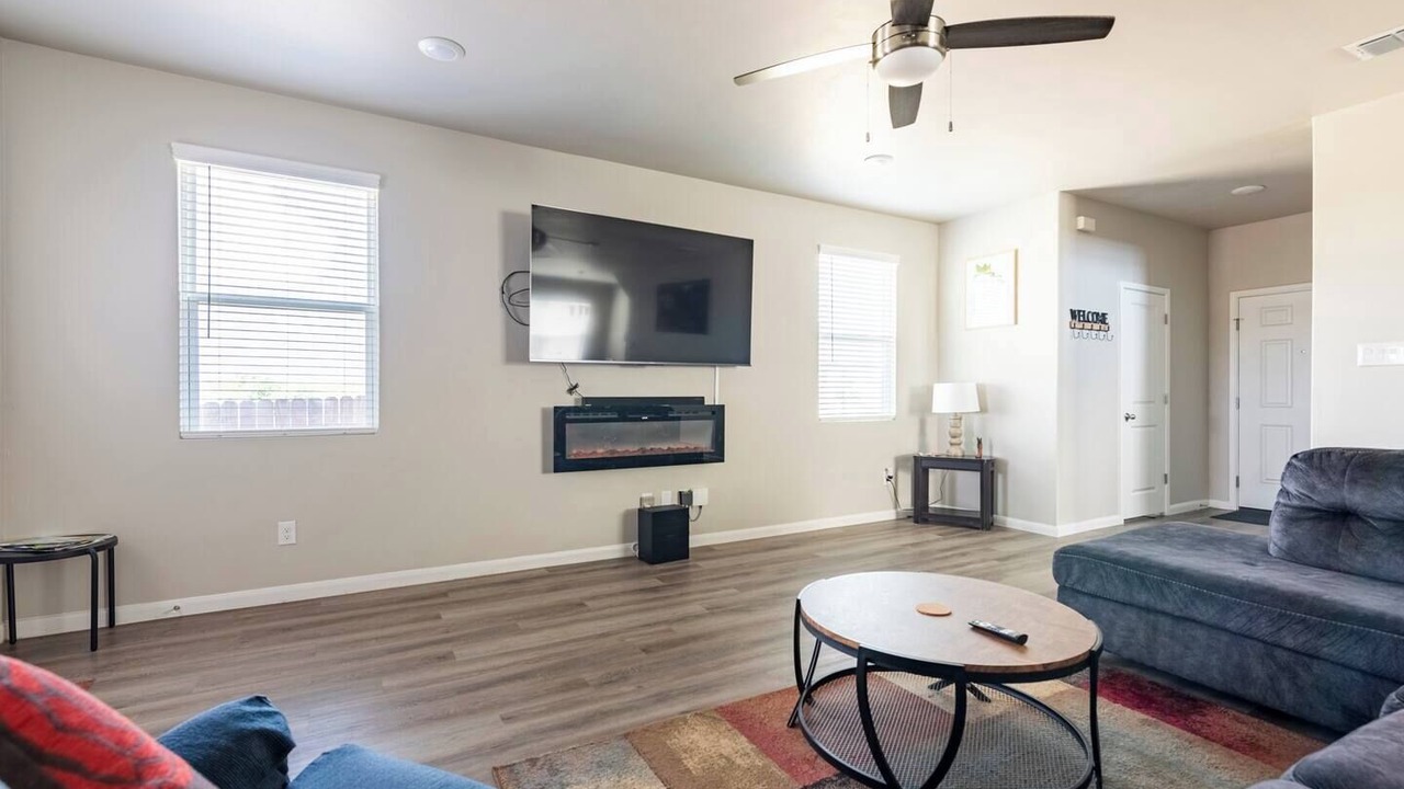 Photo of Livingroom in Converse