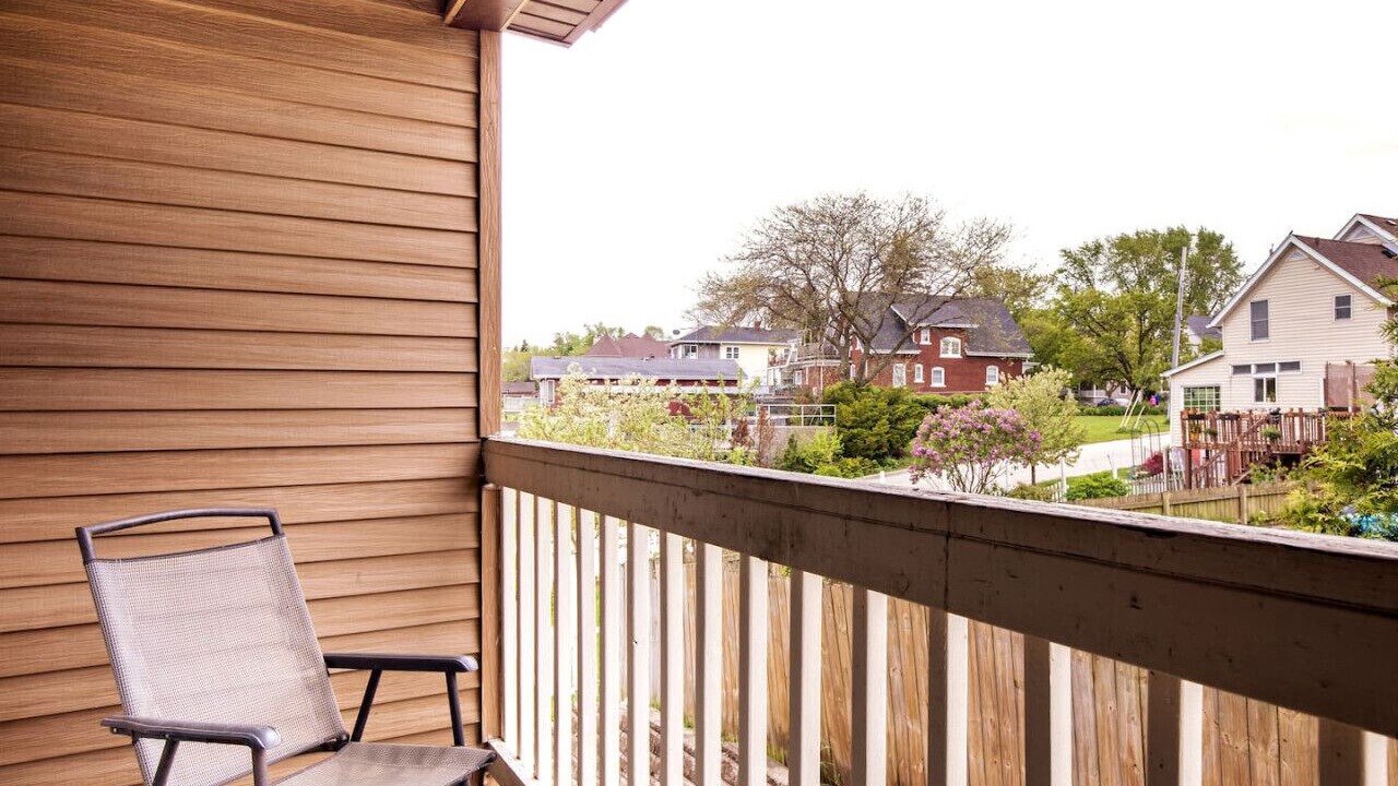 Photo of Patio Balcony in Downtown Kenosha