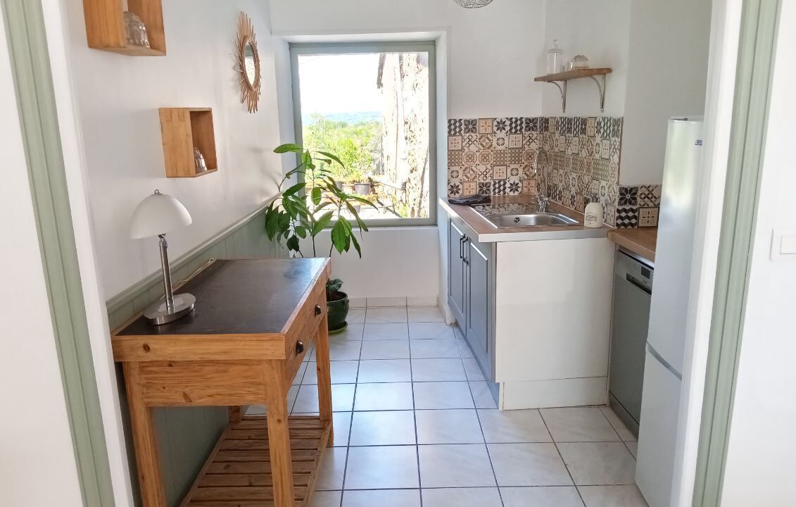 Photo of Kitchen in Saint-Dizier-les-Domaines