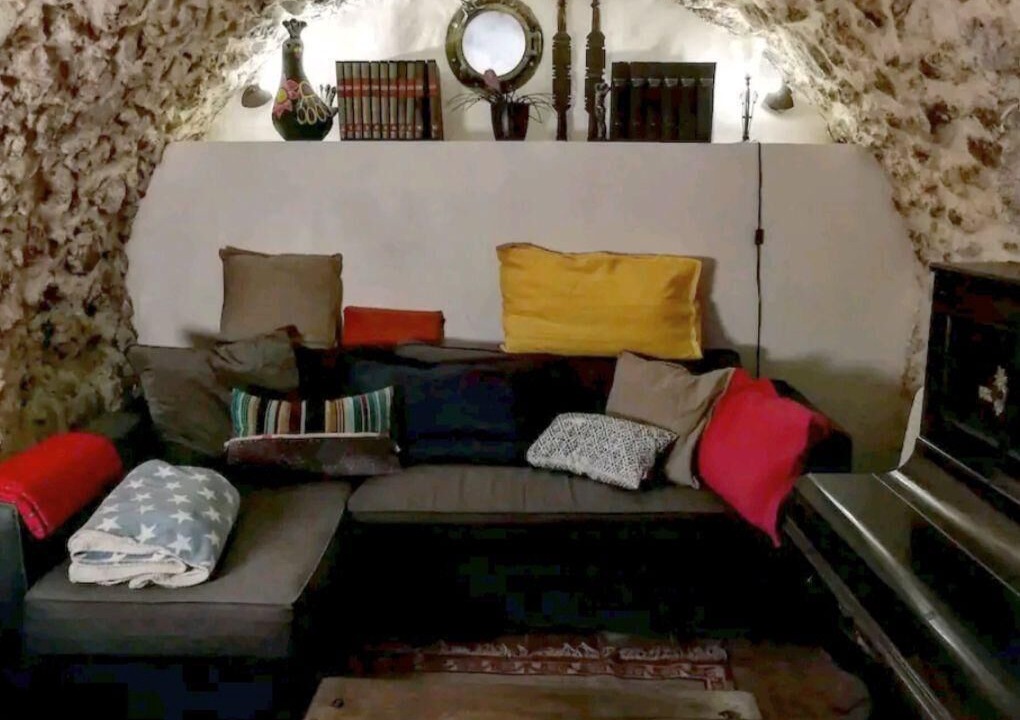 Photo of Livingroom in Chateauneuf-le-Rouge