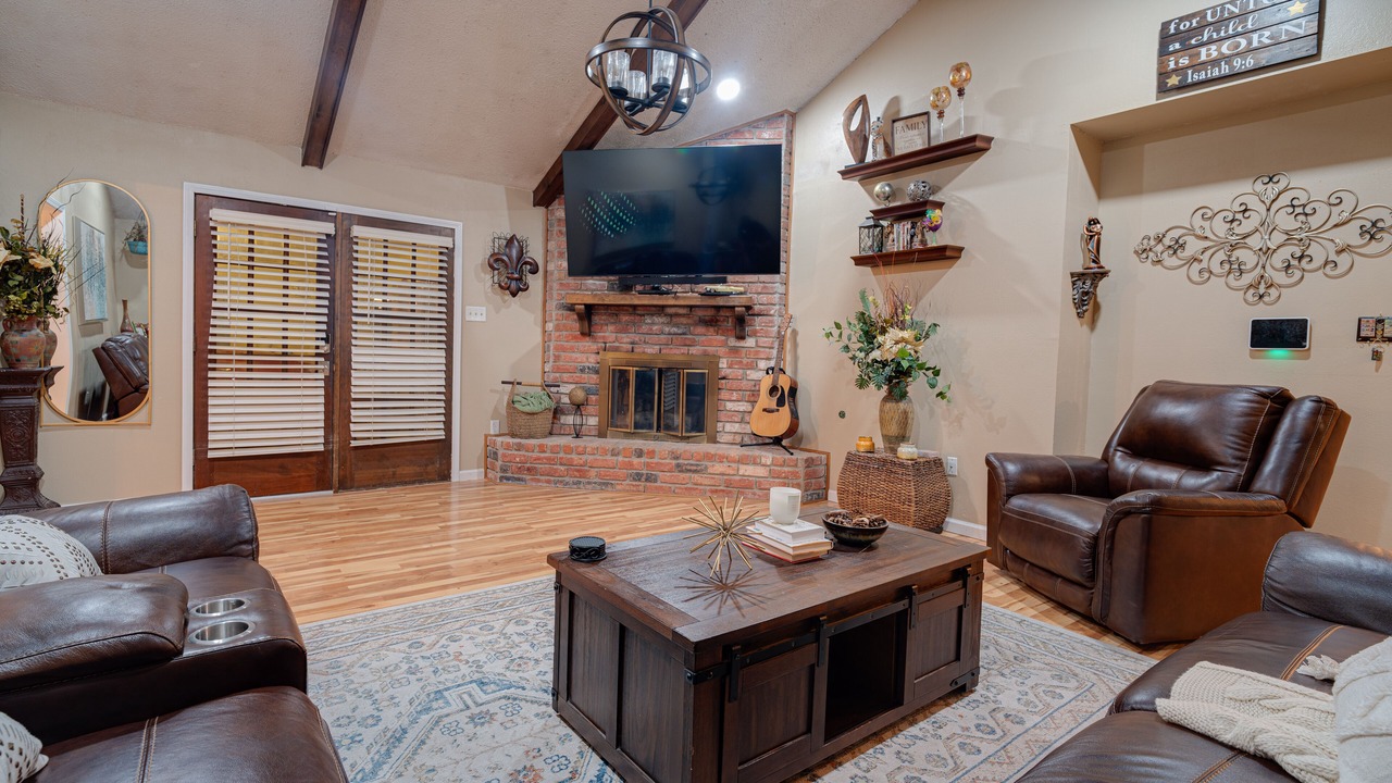 Photo of Livingroom in Broadmoor