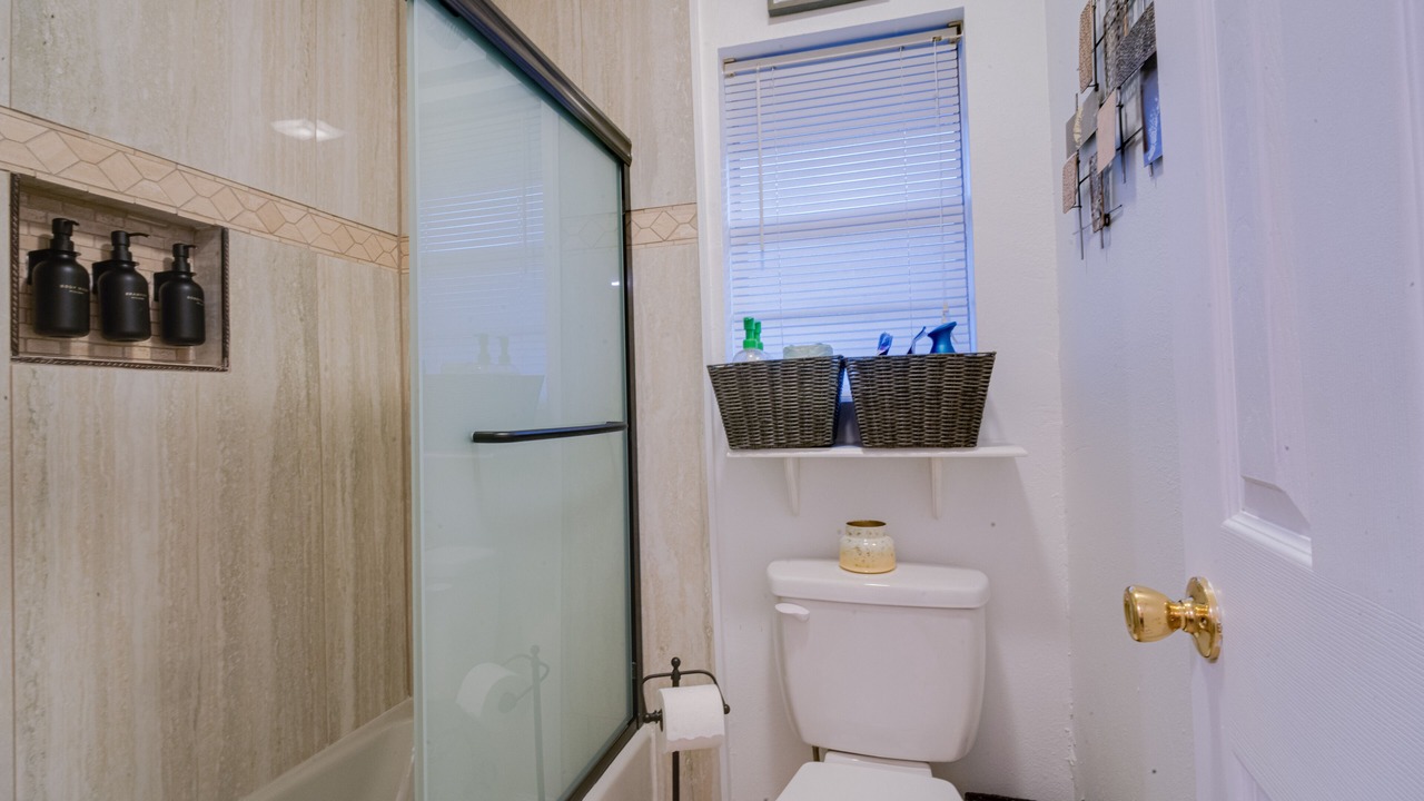 Photo of Bathroom in Broadmoor