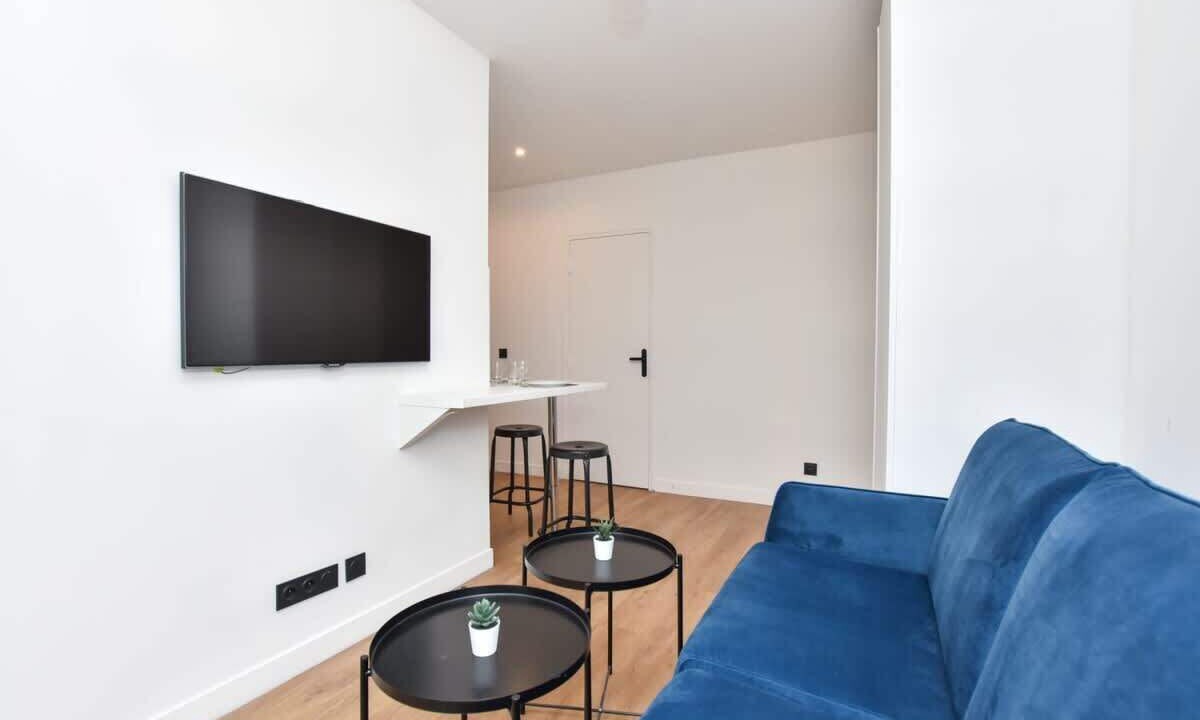 Photo of Livingroom in Quartier de la Folie-Mericourt