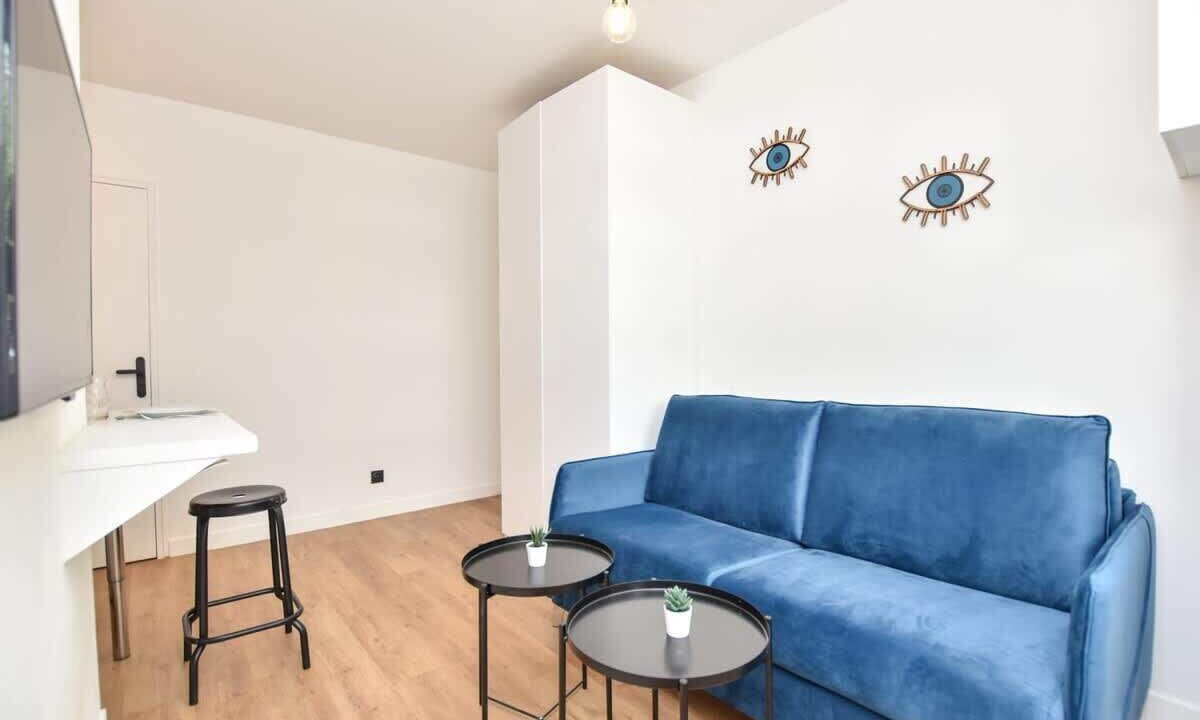 Photo of Livingroom in Quartier de la Folie-Mericourt