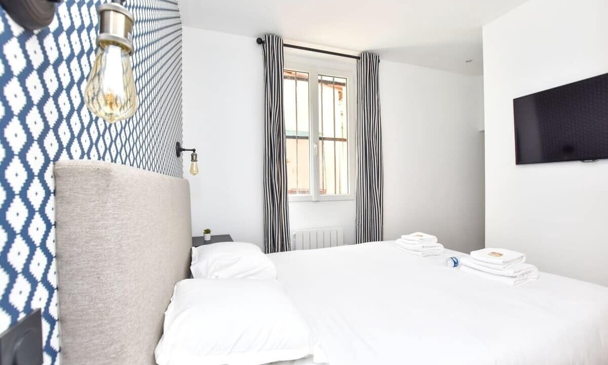 Photo of Bedroom in Quartier de la Folie-Mericourt