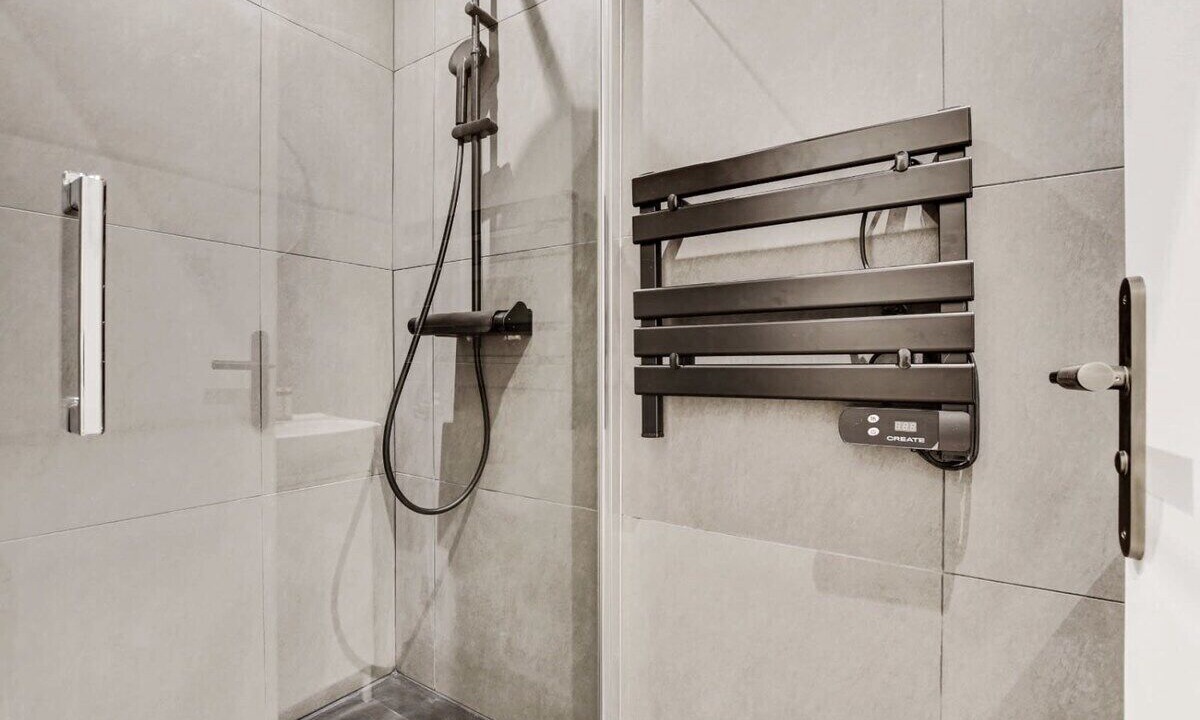 Photo of Bathroom in Quartier de la Salpetriere
