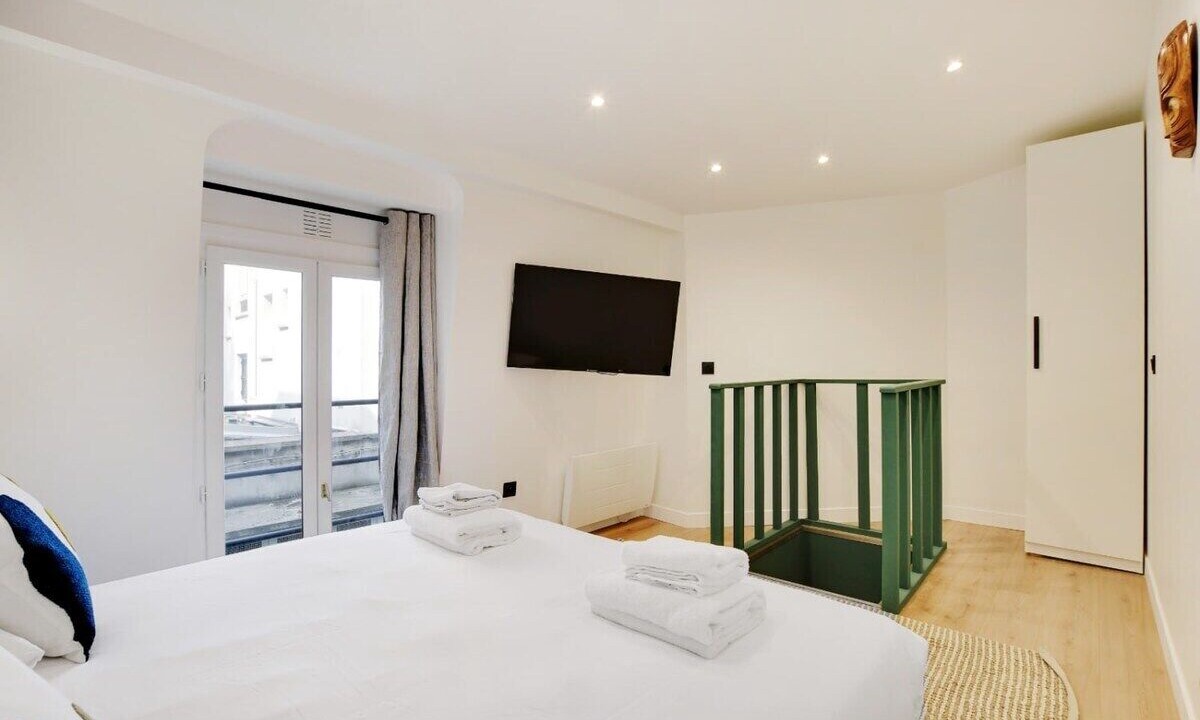 Photo of Bedroom in Quartier de la Salpetriere
